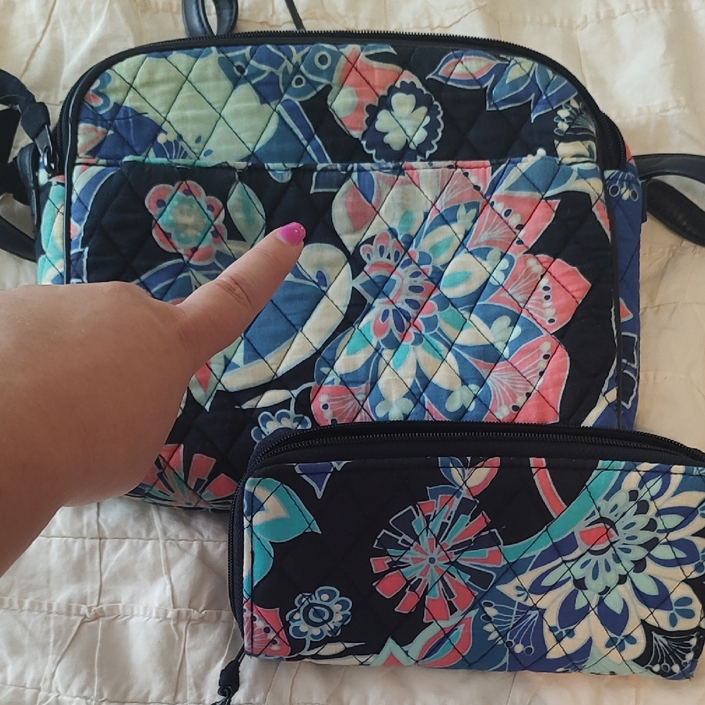 Vera Bradley Floral Quilted Crossbody and Wallet Set - Picture 3 of 5